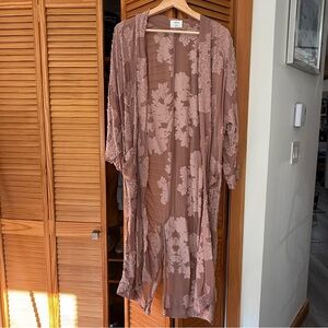 Wilfred Mauve Floral Lace kimono